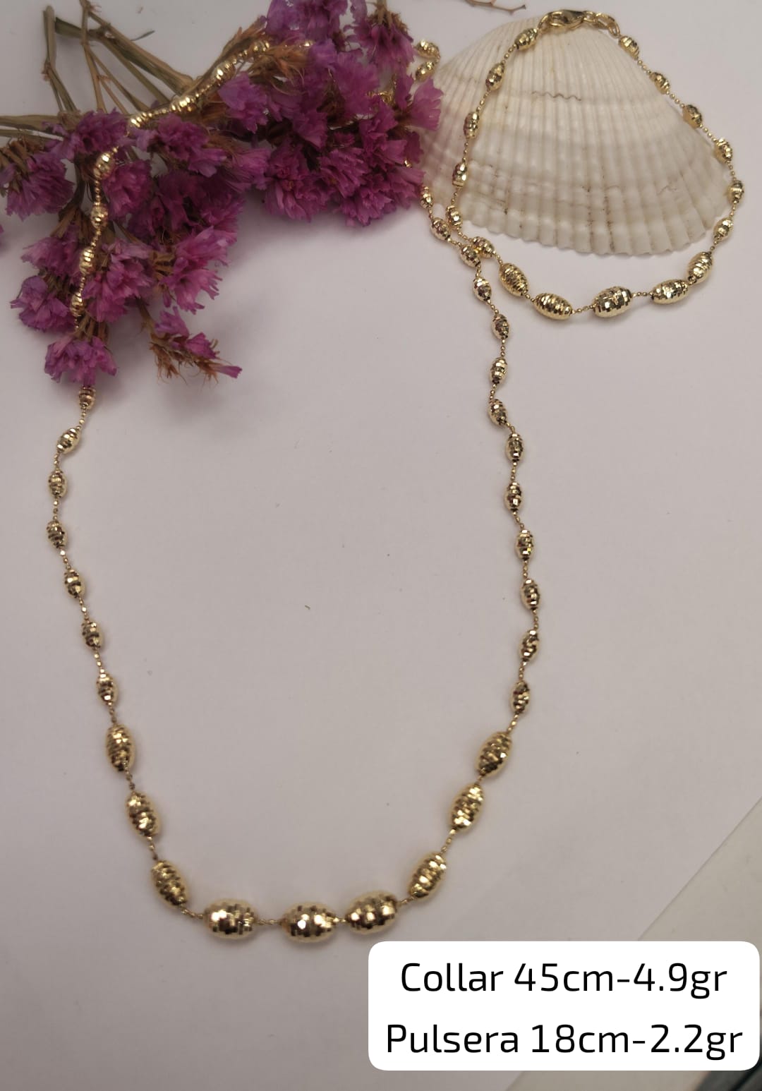 Conjunto de oro collar y pulsera